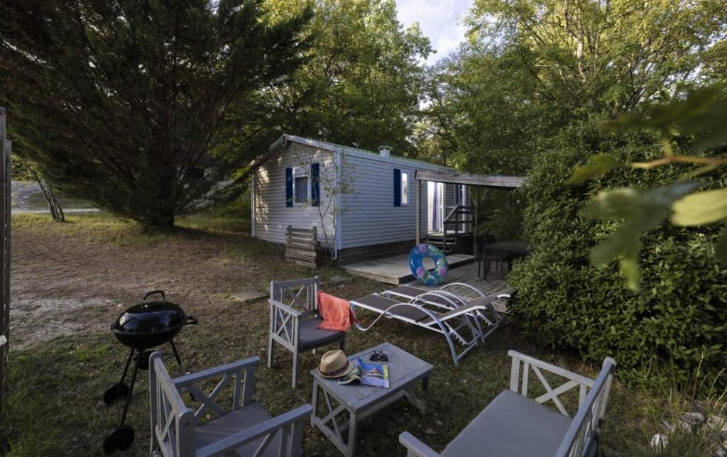 Camping Ushuaia Villages Au Bois Joli Andryes Ngoại thất bức ảnh