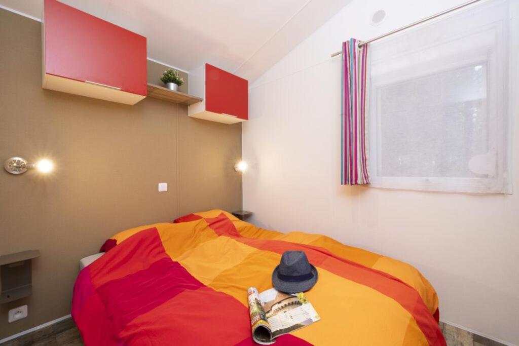 Camping Ushuaia Villages Au Bois Joli Andryes Ngoại thất bức ảnh